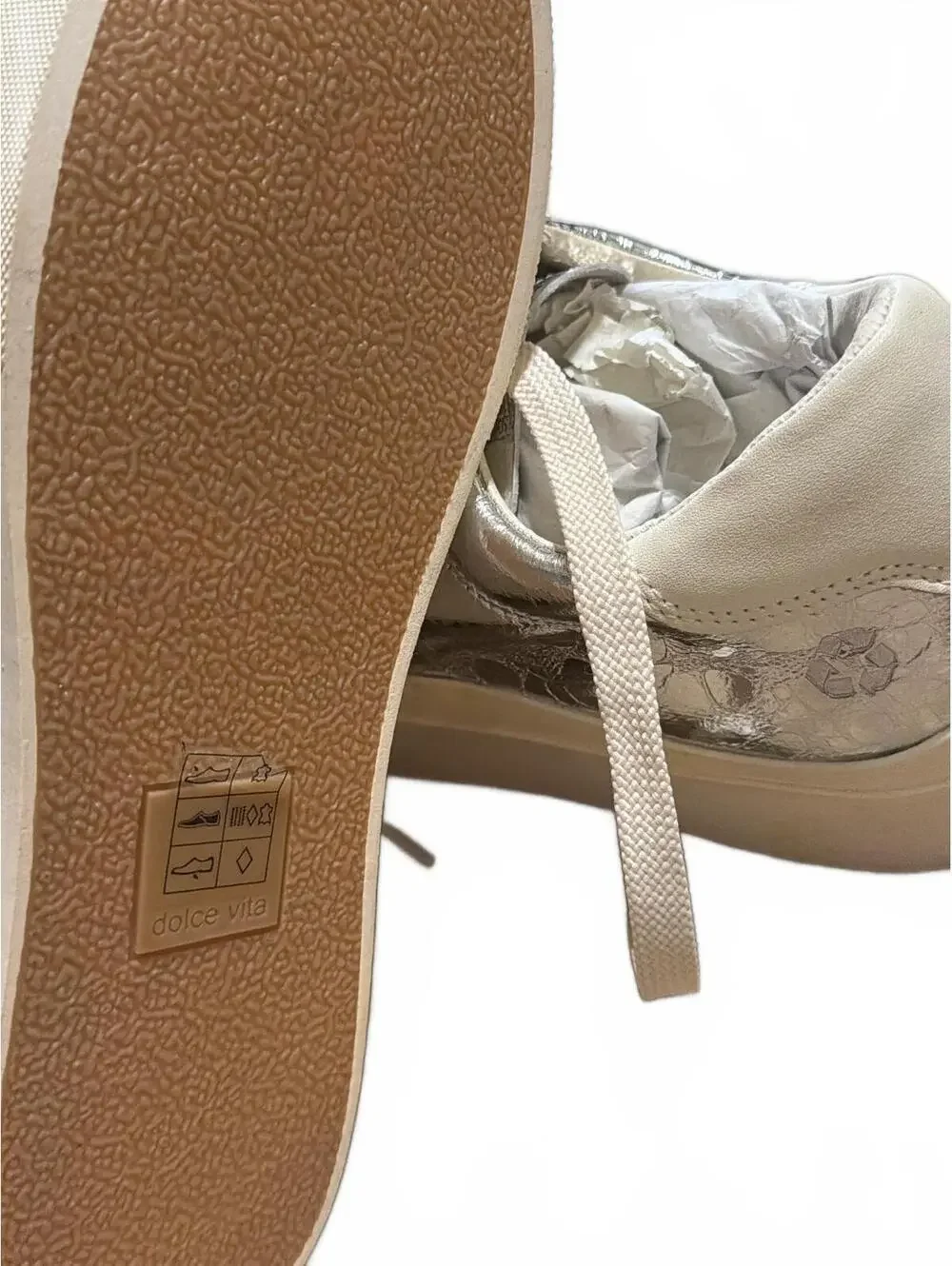 Dolce Vita Zayn 360 Silver Sneakers Women's Size 9.5 New In Box